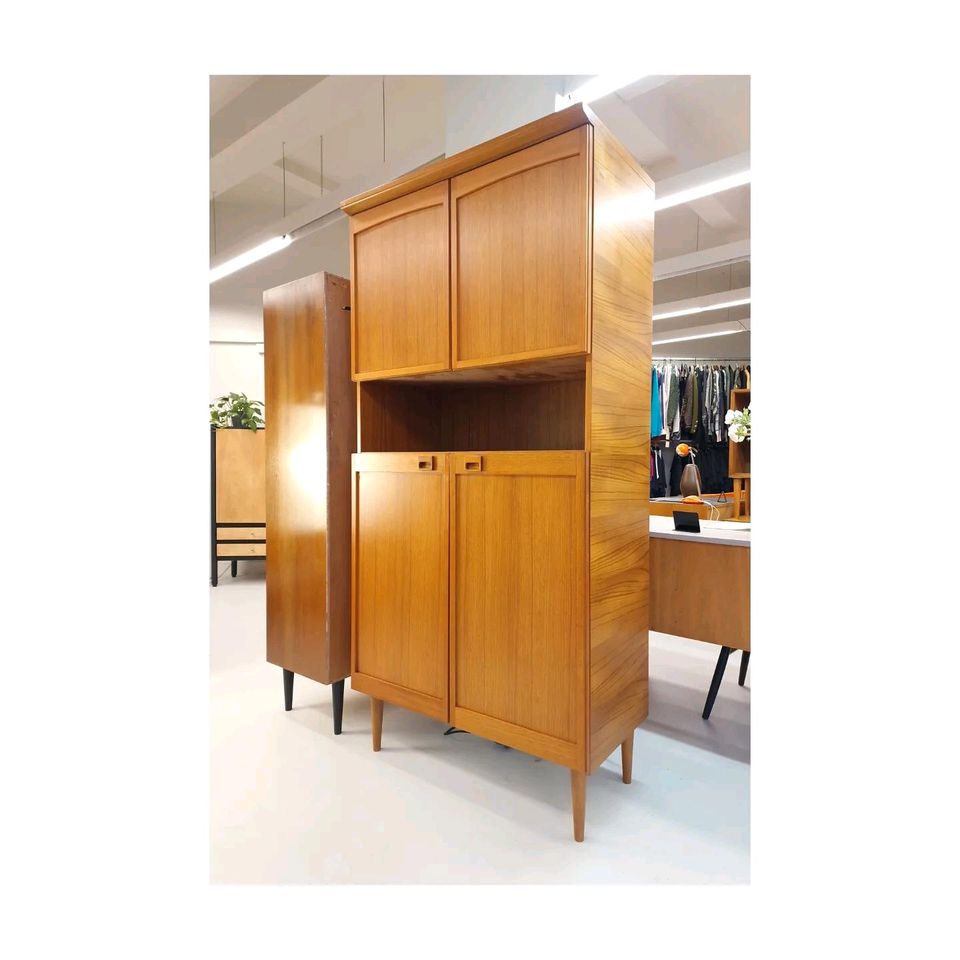 Vintage Teak Schrank 60er Highboard in Solingen