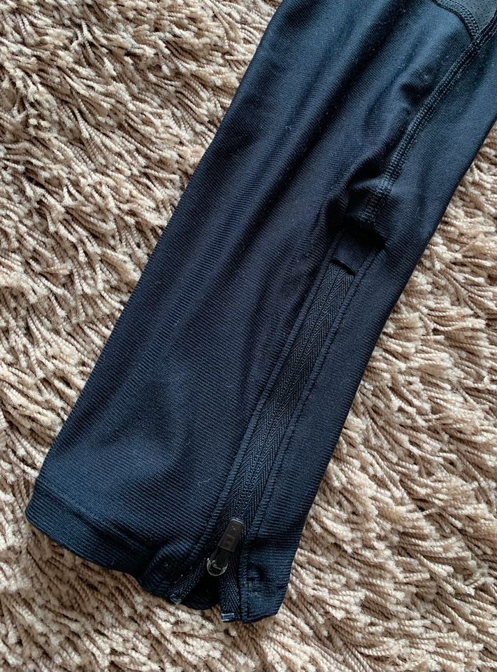 Damen Leggings, Fitness, Under Armour, Gr. XS, schwarz in Sundern (Sauerland)