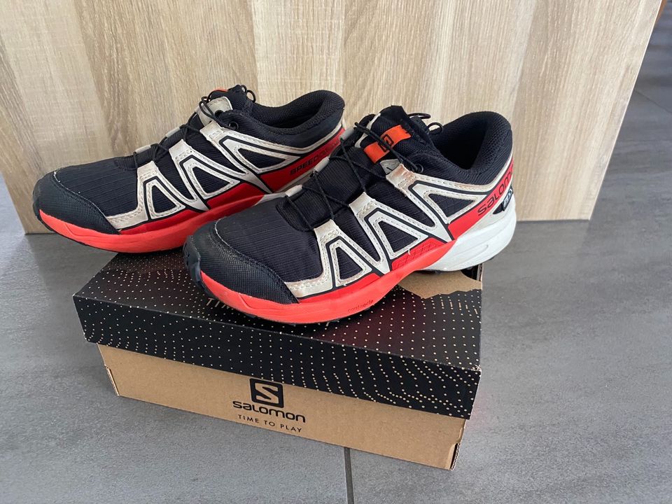 Salomon Jungen Treckingschuhe Speedcross CSWP J schwarz/weiß/rot in Hessen  - Groß-Zimmern | Gebrauchte Kinderschuhe Größe 34 kaufen | eBay  Kleinanzeigen ist jetzt Kleinanzeigen