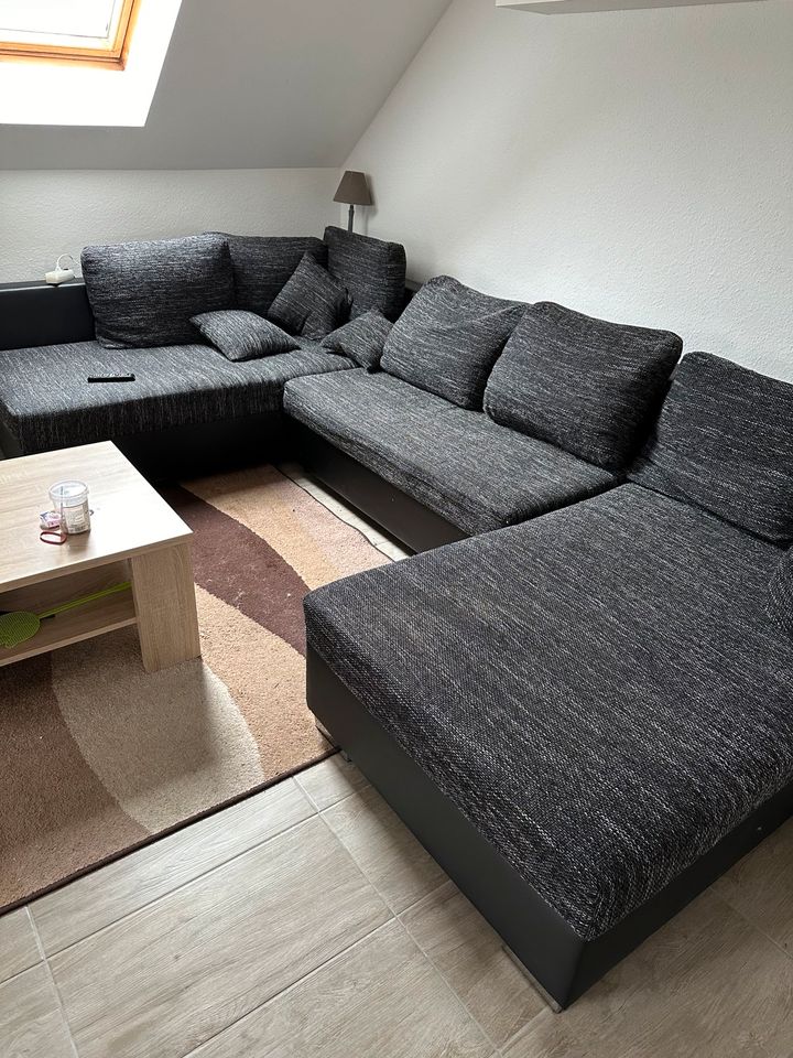 Couch/ Schlafsofa in Buchen (Odenwald)