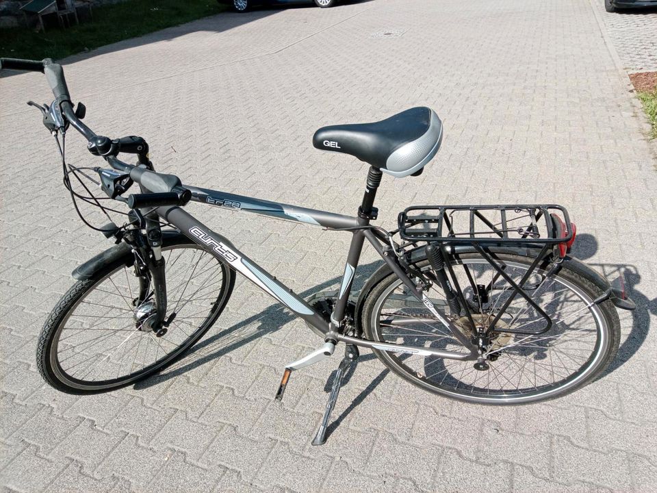 Fahrrad Herren 28er Tourenrad in Schwarzenberg (Erzgebirge)