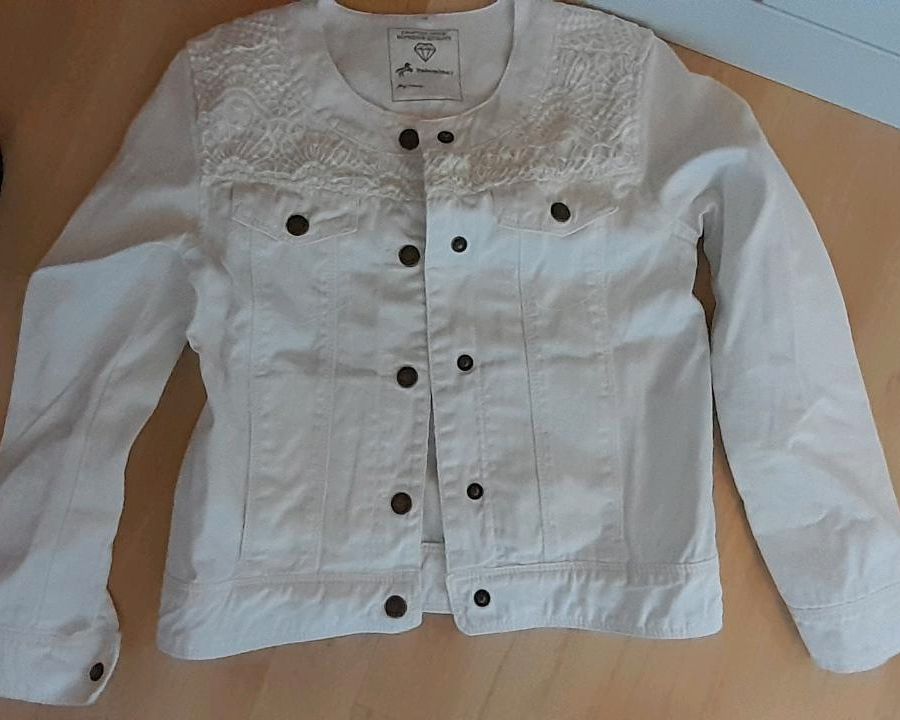 PALOMINO Jeansjacke 128, beige mit Stickerei, toll zum Kleid in Winterberg