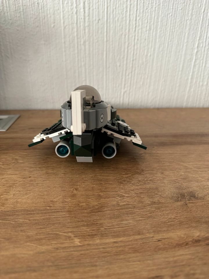 LEGO Star Wars Saesee Tiins Jedi Starfighter 9498 in Mandelbachtal