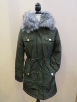 Bonprix*Parka*abnehmbarer Kunstfellkragen*Olivgrün*Gr.36*NEU Hessen - Raunheim Vorschau