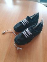 Sneakers mit LEDs, Schwarz von Kangaroos, Größe 37, neuwertig Niedersachsen - Ehra-Lessien Vorschau