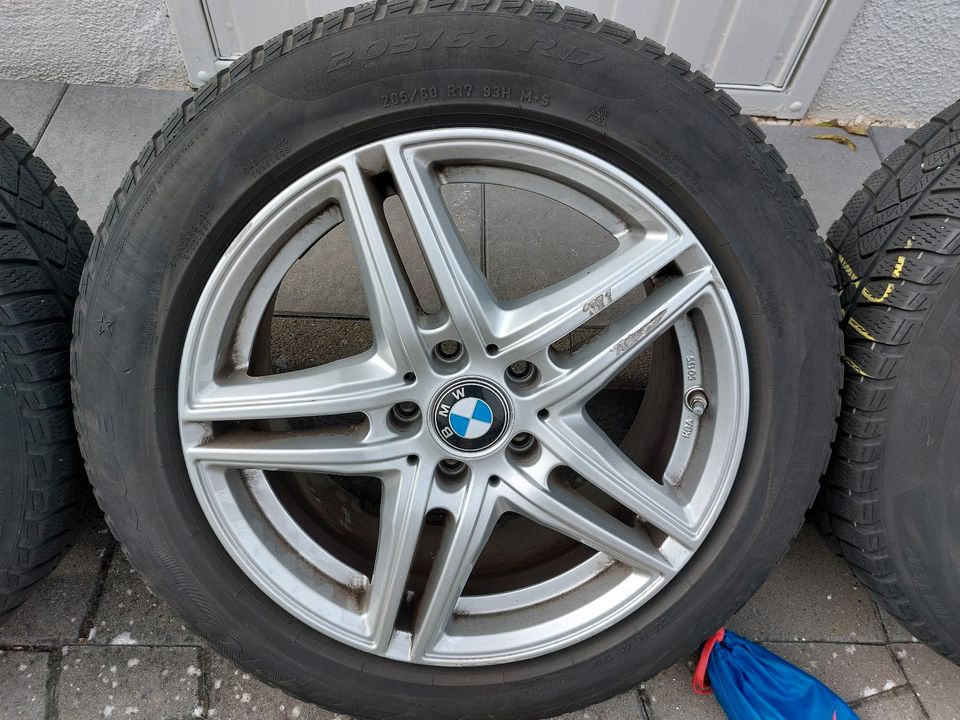 BMW X1 F48 Alufelgen auf Pirelli Reifen in Lengede