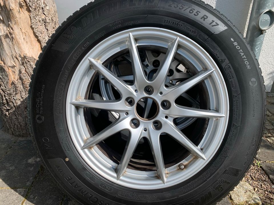 Winterräder Mercedes GLE 235/65 R17 DOT 19 und 21 in Hannover