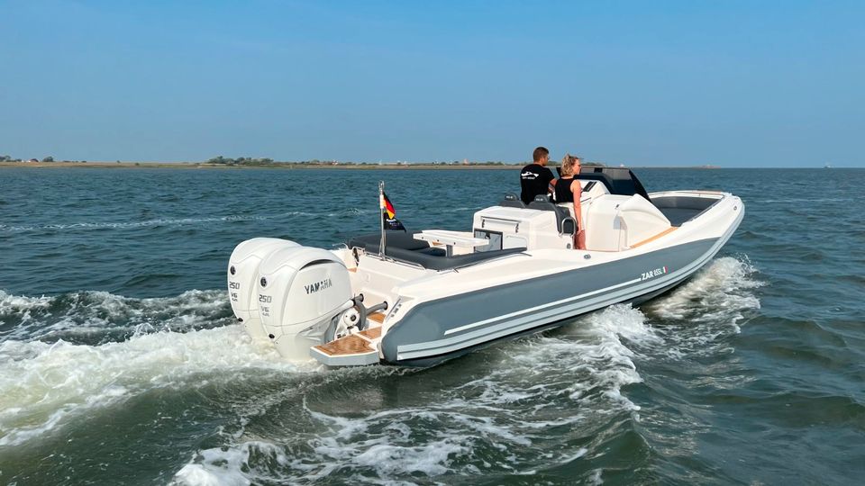 ZAR 85 SL SPORT LUXURY VORFÜHRBOOT - ZARFORMENTI  ** Sofort LB in Schortens