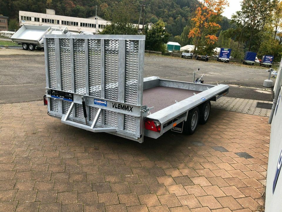 Vlemmix Minibagger Baumaschinentransporter 400x180cm 2700-3500kg in Monzingen