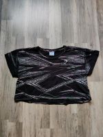 Gymshark Crop T-Shirt Sportshirt schwarz zuGr. XXL Wuppertal - Langerfeld-Beyenburg Vorschau