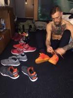 Conor Mcgregor Reebok Schuhe Gr. 44,5 Orange MMA UFC Köln - Rath-Heumar Vorschau