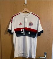 Original FC Bayern München Trikot 2015/16 in L und M Berlin - Charlottenburg Vorschau