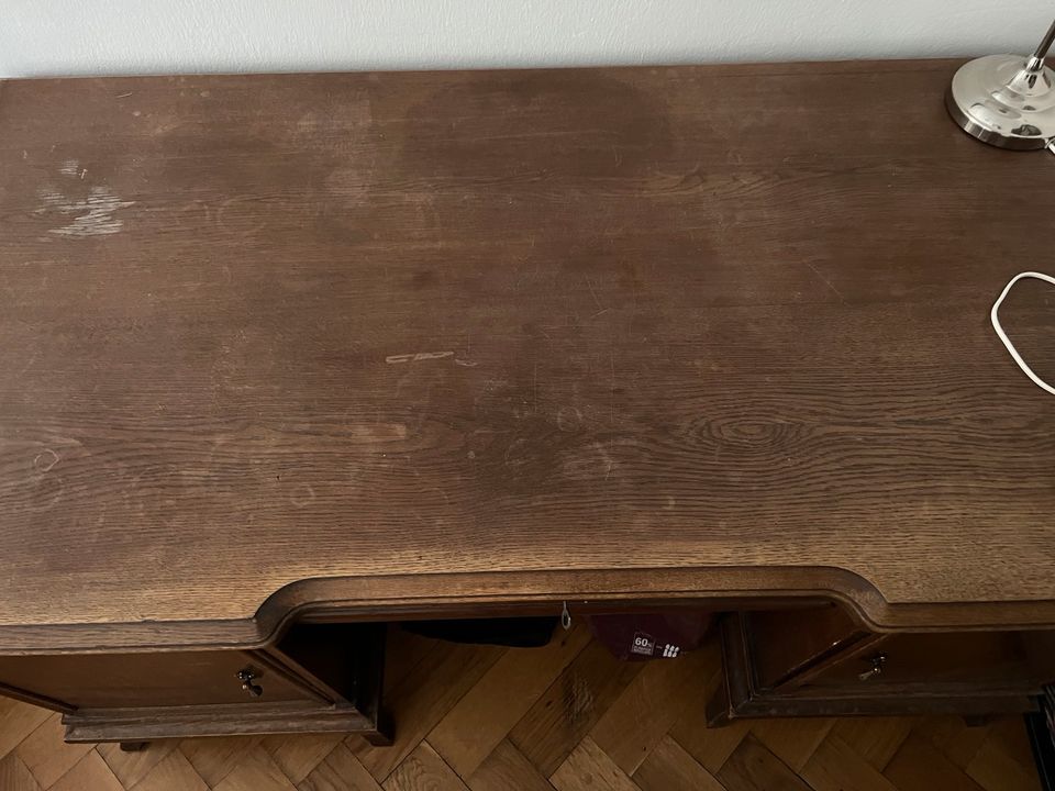 Schreibtisch Holz massiv 150x80x80 in München