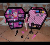 Monster High Puppe Draculaura Draculocker Kleiderschrank Hessen - Lautertal (Vogelsberg) Vorschau