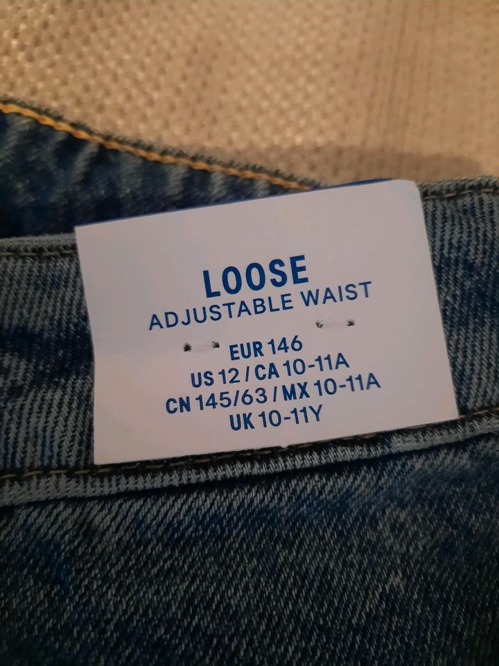 Kurze Hose Jeans H&M neu! 146 Junge in Maintal