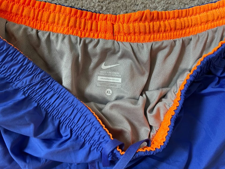 Nike Sporthose Damen kurz blau Gr. XL in Hamburg