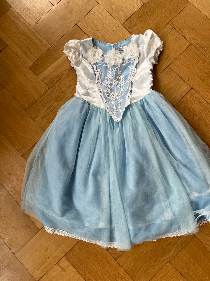 Kleid Prinzessin Kostüm hellblau weiß Gr. 110-128 Fasching in Jena