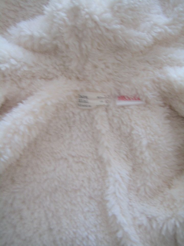 Wie neu Zara Baby Jacke Mädchen Gr. 62 Strickjacke m. Teddyfleece in Füssen