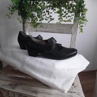 ARA Pumps Leder schwarz Gr. 38 Weite H, neuwertig Nordrhein-Westfalen - Moers Vorschau