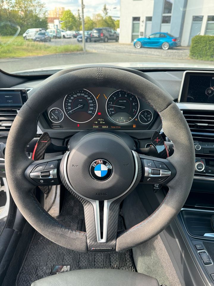 BMW 435i Coupe Mpaket Carbon in Altendorf