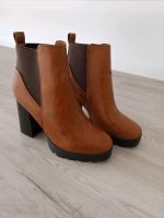 Damen Stiefel und Tasche NEU zusammen 25 Euro Bayern - Fürstenfeldbruck Vorschau