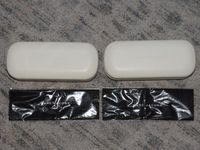 2x neue Marc Jacobs Brillenetui weiß 15,5x6,5x4 cm Brillen Etui Niedersachsen - Wahrenholz Vorschau