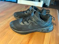 Nike Sneaker / Schuhe schwarz Größe 33 TOP ZUSTAND Nordrhein-Westfalen - Witten Vorschau