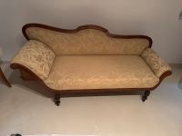 Sofa Antique/ Canapee/ Verlauf wegen Umzug München - Pasing-Obermenzing Vorschau