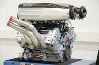 SUCHE: Mercedes Benz DTM V8 Motor 2012-2018 Hessen - Heppenheim (Bergstraße) Vorschau