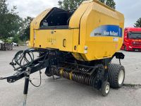 New Holland Rundballenpresse BR7060 Baden-Württemberg - Aldingen Vorschau