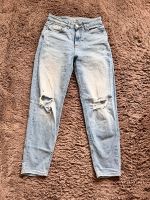 Jeans mit Löchern Hessen - Biebergemünd Vorschau