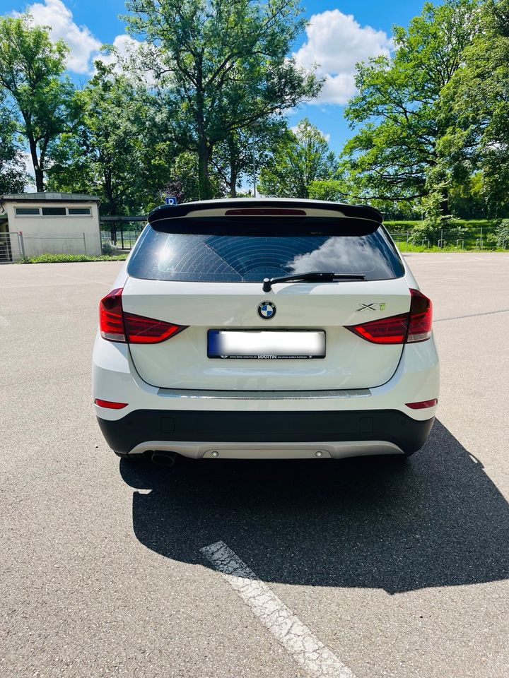 BMW X1 Sport Automatik TÜV Neu in Freiburg im Breisgau