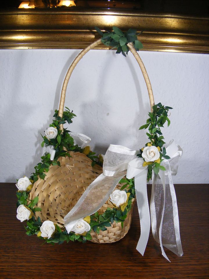 Blumenkörbchen Streublumenkörbchen Hochzeit in Hermeskeil