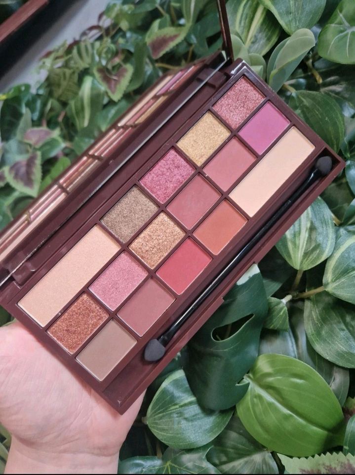 Revolution choclate Rose Gold Lidschattenpalette in Thaleischweiler-Fröschen