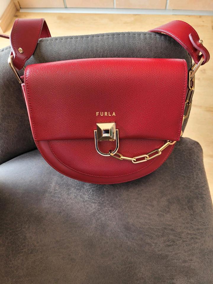 Miss mimi furla hotsell