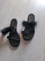 Schwarze Flip Flops Feder Gr. 38 von Bianco Schleswig-Holstein - Handewitt Vorschau
