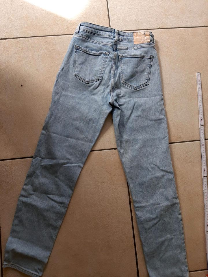 Jeans, Jeanshose, Hose von ONLY, Gr. 27/34 in Dettingen an der Iller