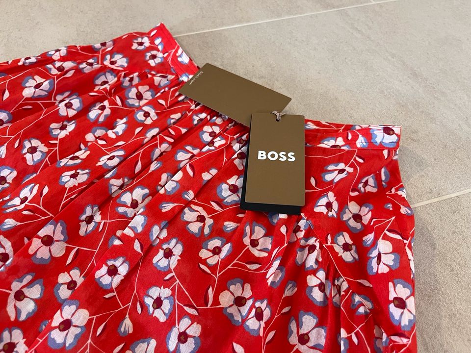 BOSS Maxirock mit Blumen-Print, rot/weiß, neu, Größe 36 in Stuttgart