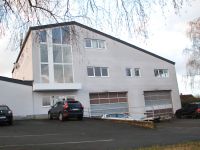 Büro 131 m² mit Lagerhalle 75 m² und Stellplätzen Hessen - Hüttenberg Vorschau