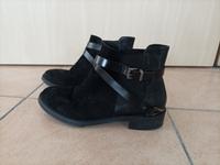 BALDININI Stiefelette schwarz Wildleder Gr. 38 Hessen - Nidderau Vorschau