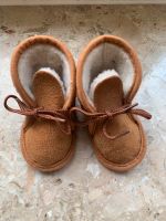 Babyschuhe Neugeborene Wildleder Lammfell Schleswig-Holstein - Kaltenkirchen Vorschau