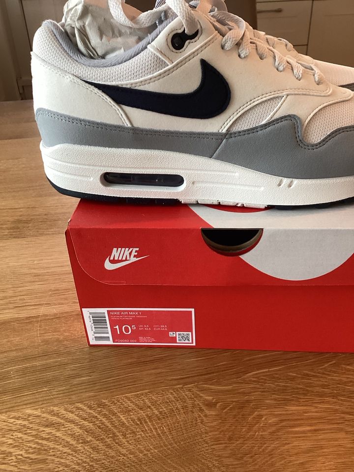 Nike Air Max  Gr. 44,5 in Lingen (Ems)