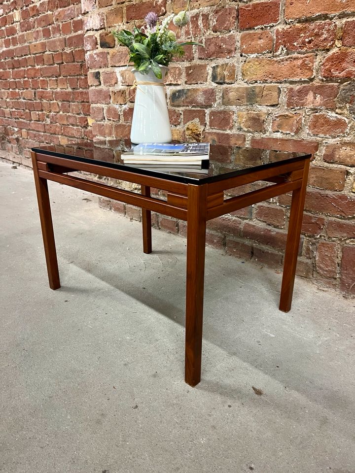 Teak Couchtisch Beistelltisch Coffee Table Vintage Mid Century in Berlin