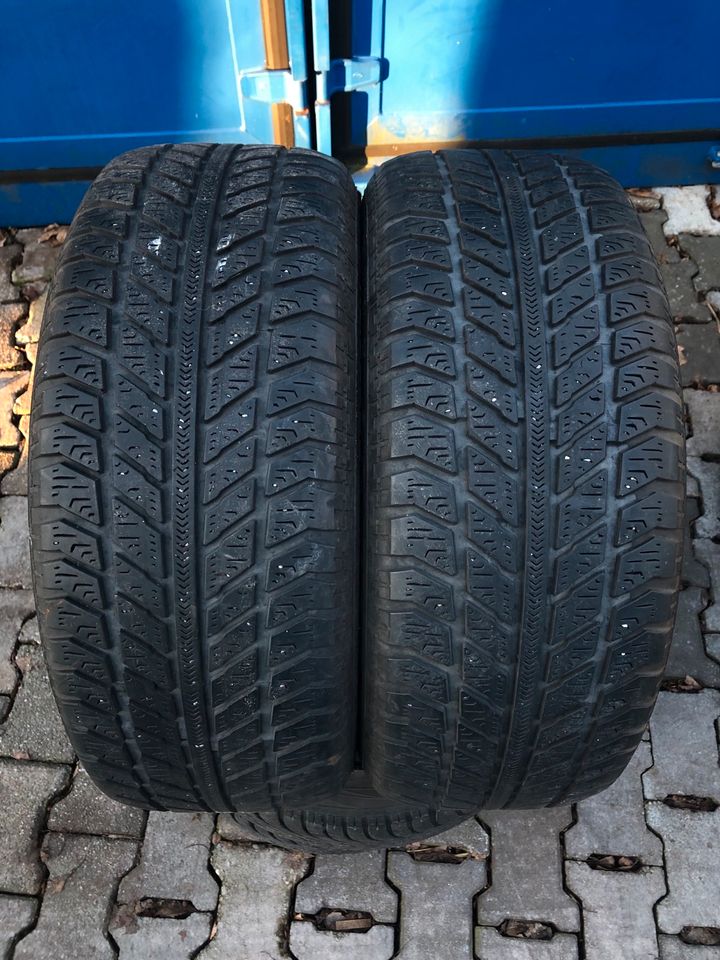 2x Winterreifen 225/55 R16 99V Extra Load in Herne