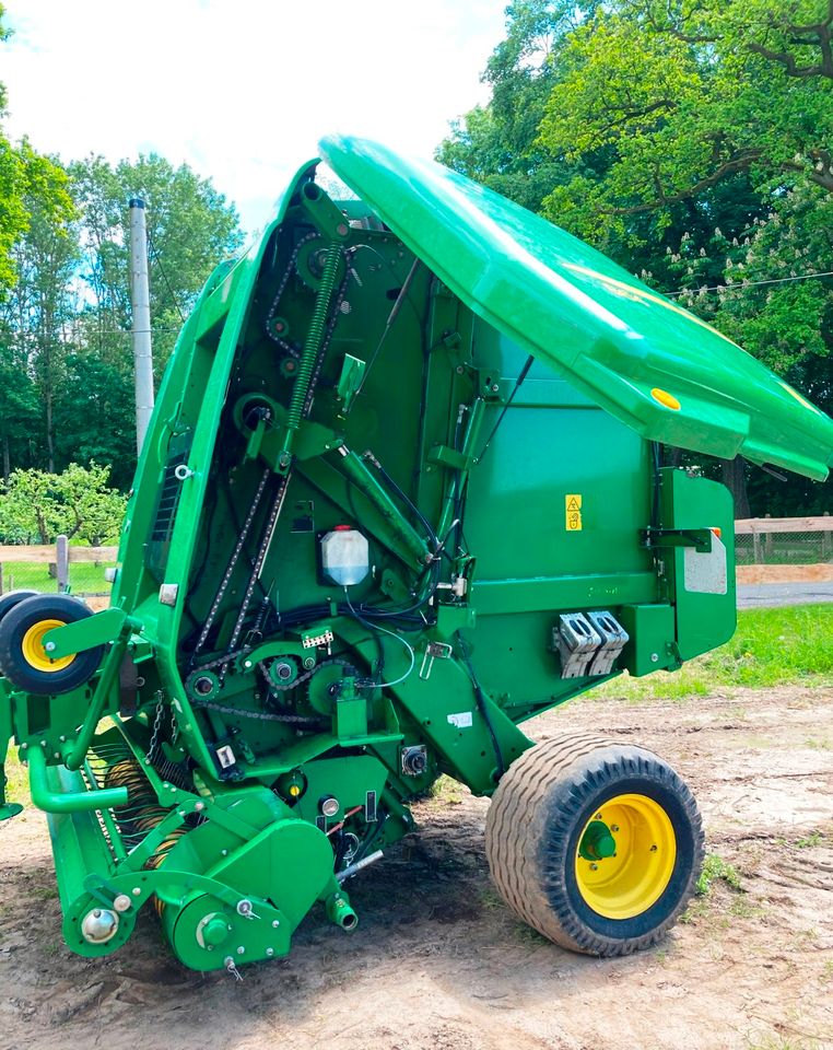 John Deere 864 PREMIUM MaxiCut in Karstädt Prignitz