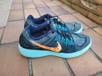 Nike Lunartempo Größe 40,5 schwarz blau Running Fitness Sneaker Hessen - Fulda Vorschau