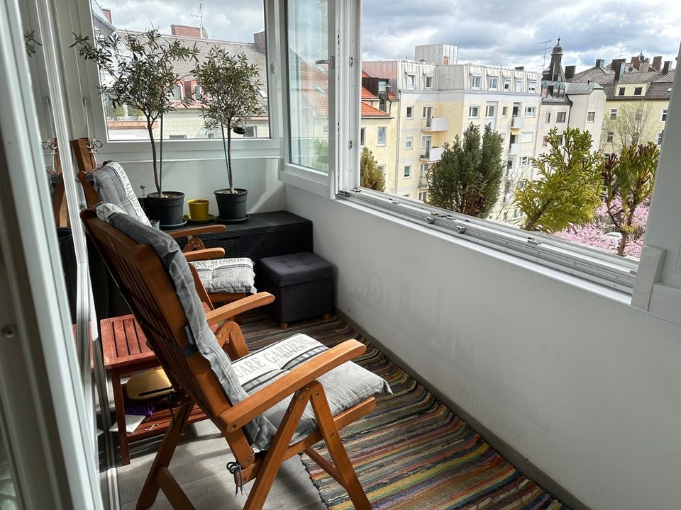 Mod. 3-Zimmer-Eigentumswohnung m. großem Süd-Balkon zum Garten - ca. 200 m z. S-Bahn Mittersendling in München