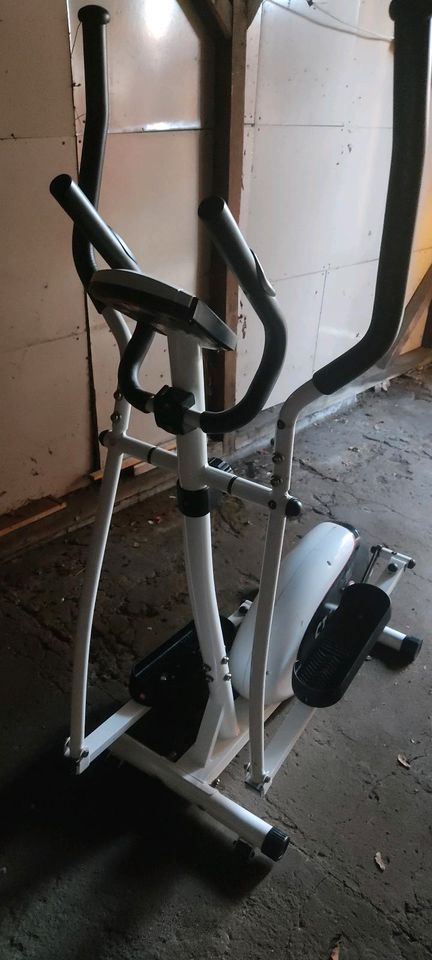 Crosstrainer, Stepper, Fitnessgerät in Fürth