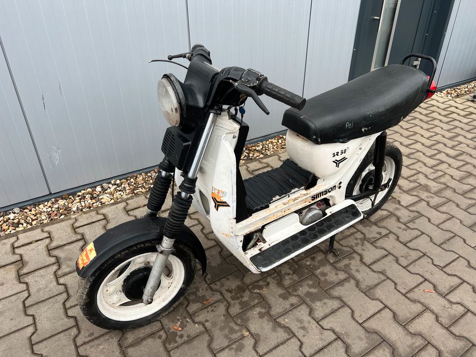 Simson SR50 SR 1990 4-Gang Moped Mofa Roller IFA Star in Osterweddingen