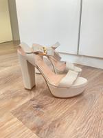 Evita Stefania Leder High heels Plateau Creme Weiß nude 39 bride Stuttgart - Stuttgart-Nord Vorschau